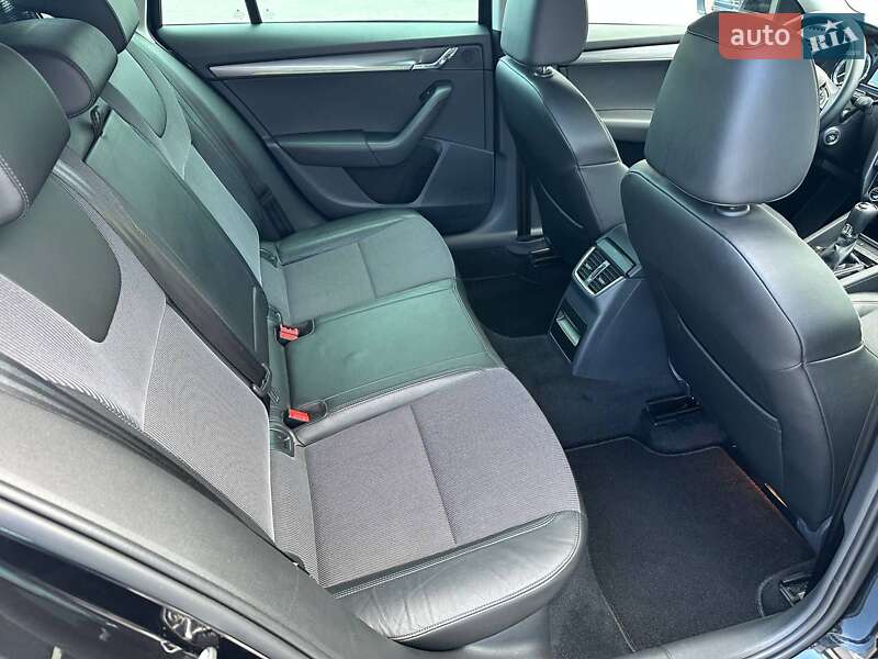 Универсал Skoda Octavia 2017 в Ровно