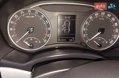 Универсал Skoda Octavia 2010 в 