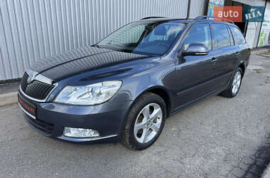 Универсал Skoda Octavia 2012 в 