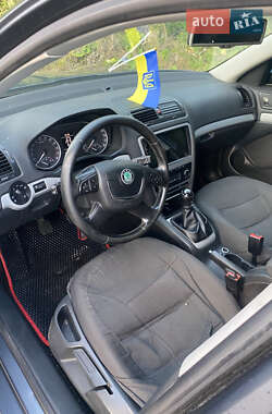 Универсал Skoda Octavia 2012 в 
