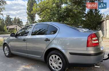 Лифтбек Skoda Octavia 2012 в 