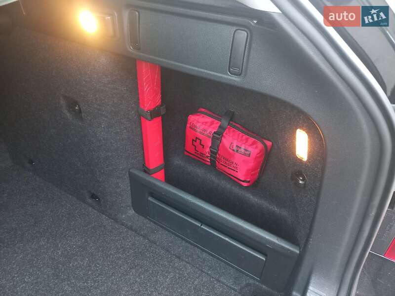 Универсал Skoda Octavia 2017 в Ровно