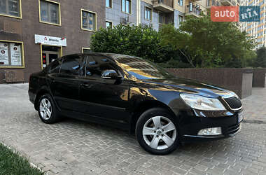 Ліфтбек Skoda Octavia 2011 в Одесі