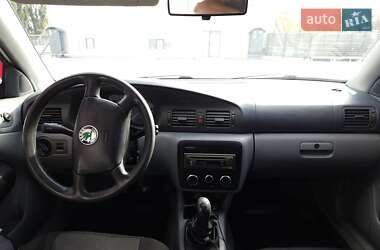 Лифтбек Skoda Octavia 1998 в 