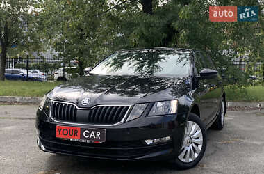 Универсал Skoda Octavia 2017 в Киеве