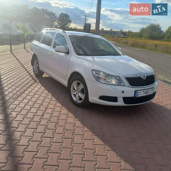 Универсал Skoda Octavia 2010 в Ровно