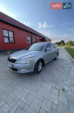 Лифтбек Skoda Octavia 2010 в Ровно