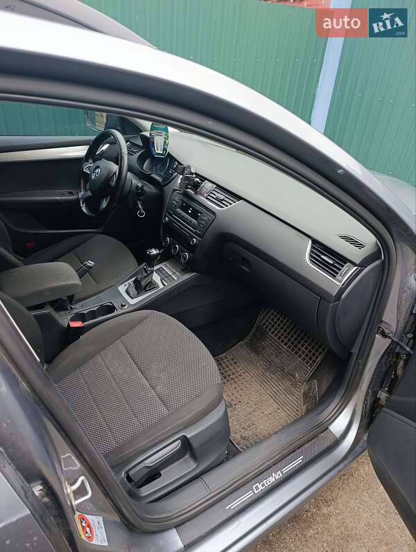 Універсал Skoda Octavia 2013 в Недригайліву