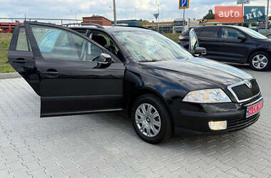 Универсал Skoda Octavia 2009 в 