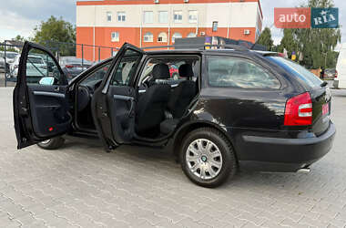 Универсал Skoda Octavia 2009 в 