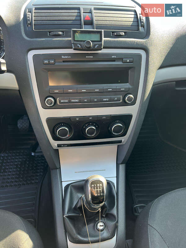 Ліфтбек Skoda Octavia 2011 в Мукачевому фото 12 Ліфтбек Skoda Octavia 2011 в Мукачевому