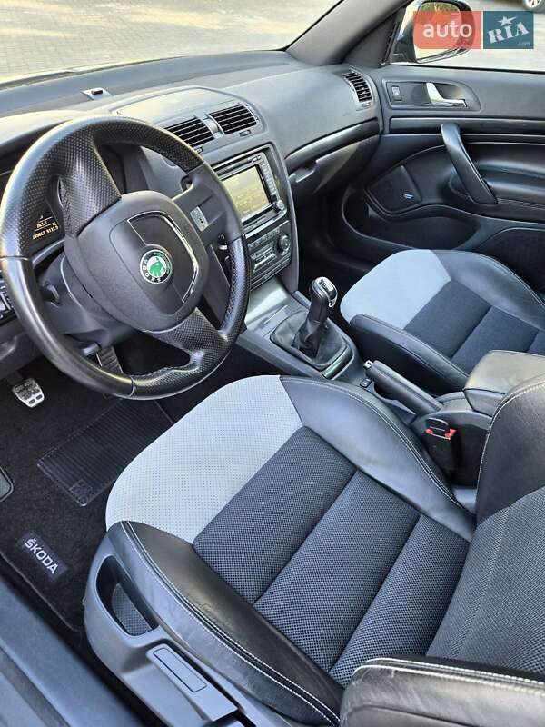 Универсал Skoda Octavia 2012 в Каменском