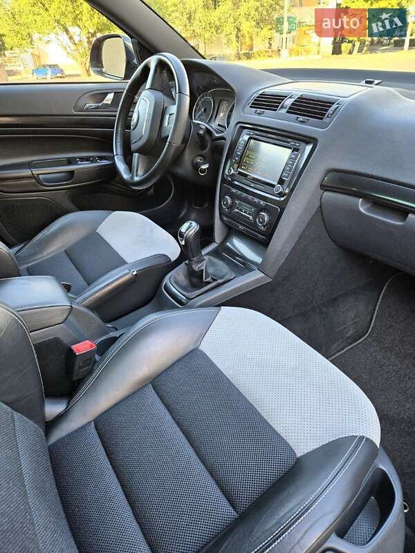 Универсал Skoda Octavia 2012 в Каменском