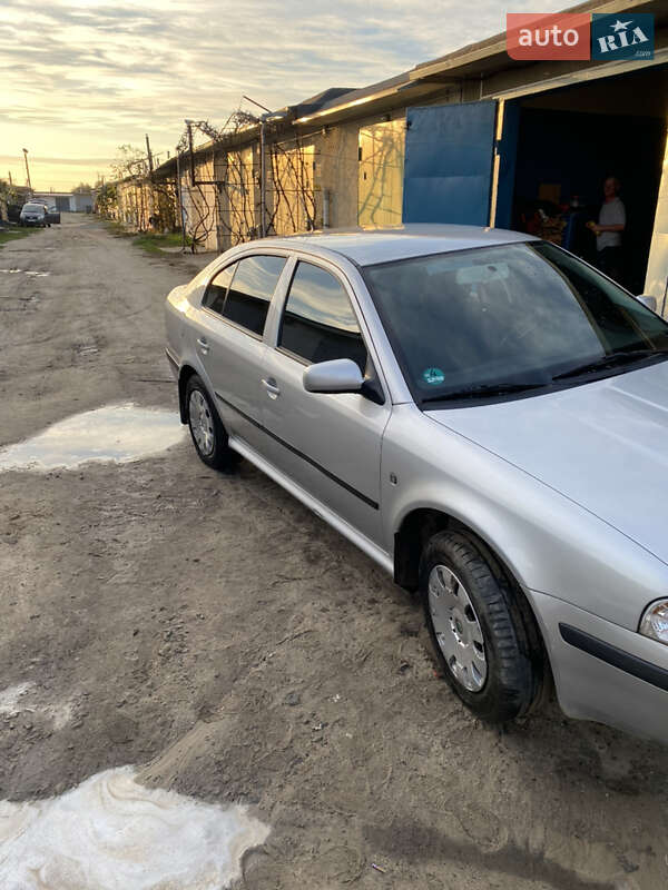 Лифтбек Skoda Octavia 2009 в Нетешине