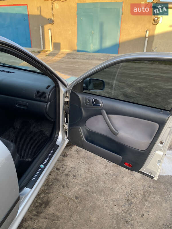 Лифтбек Skoda Octavia 2009 в Нетешине