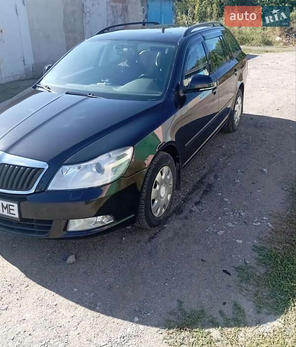 Универсал Skoda Octavia 2012 в Каменском