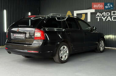 Универсал Skoda Octavia 2011 в 