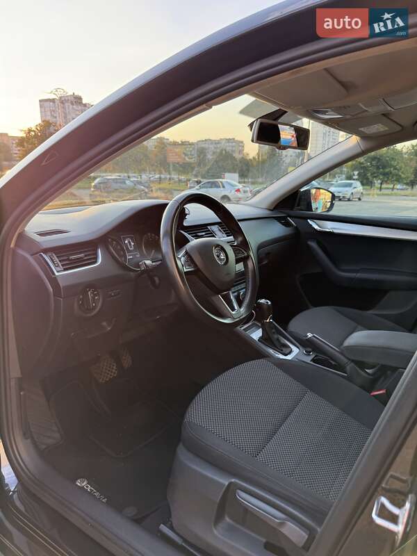 Универсал Skoda Octavia 2016 в Киеве фото 15 Универсал Skoda Octavia 2016 в Киеве