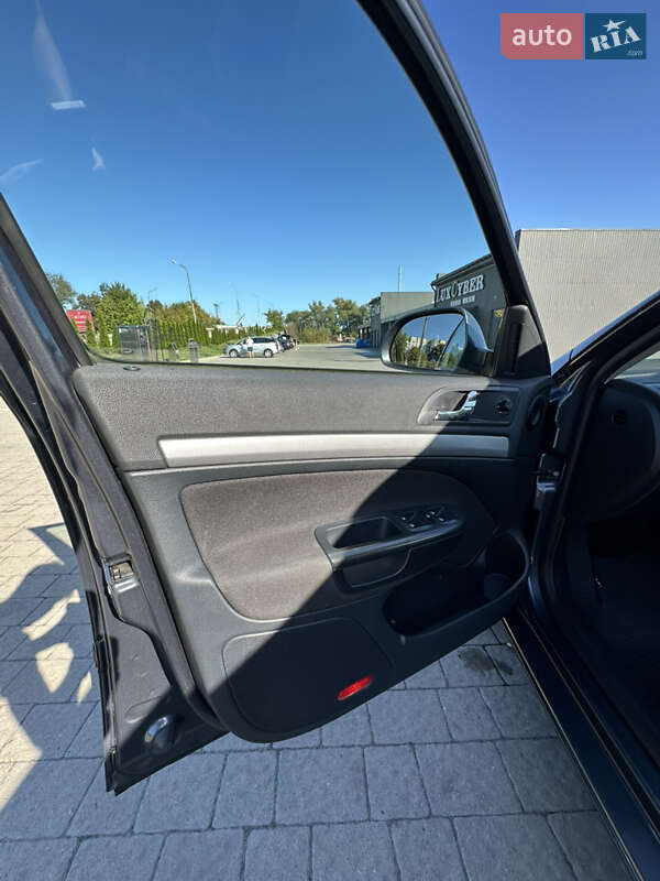 Універсал Skoda Octavia 2012 в Дрогобичі