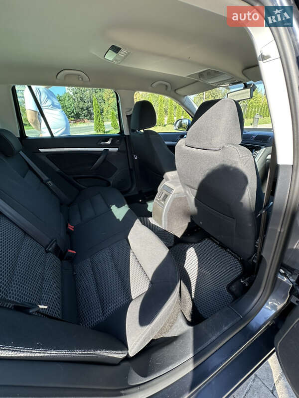 Універсал Skoda Octavia 2012 в Дрогобичі