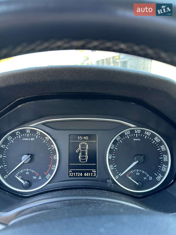 Універсал Skoda Octavia 2012 в Дрогобичі