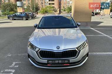 Универсал Skoda Octavia 2020 в Киеве