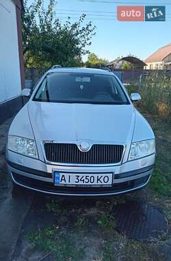 Универсал Skoda Octavia 2009 в Яготине