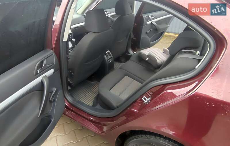 Ліфтбек Skoda Octavia 2010 в Іршаві