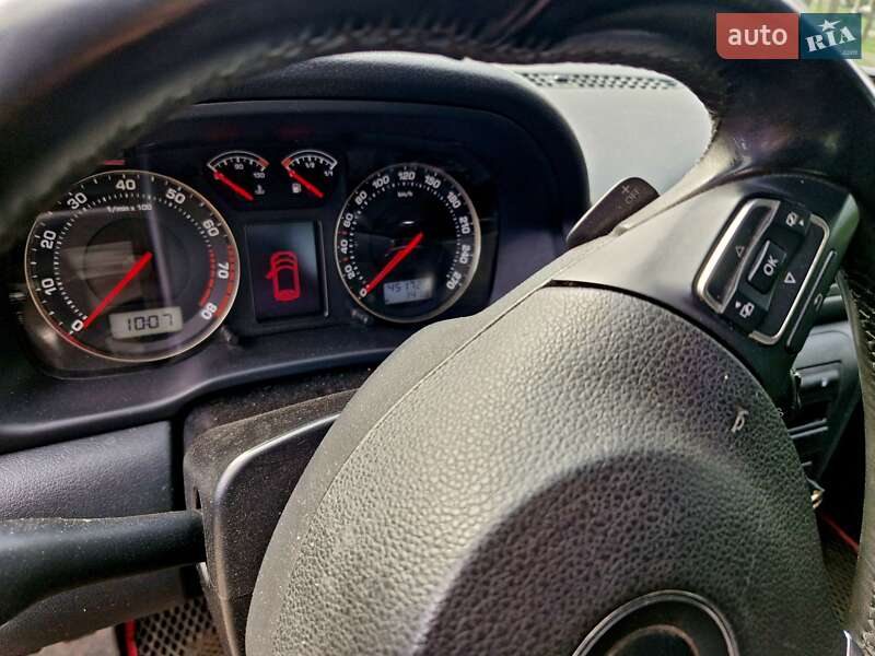 Лифтбек Skoda Octavia 2005 в Киеве