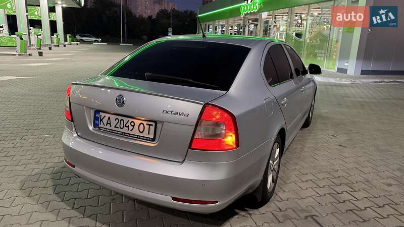 Лифтбек Skoda Octavia 2011 в Киеве