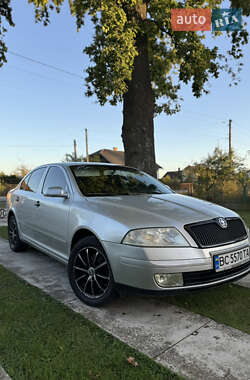 Лифтбек Skoda Octavia 2008 в Долине
