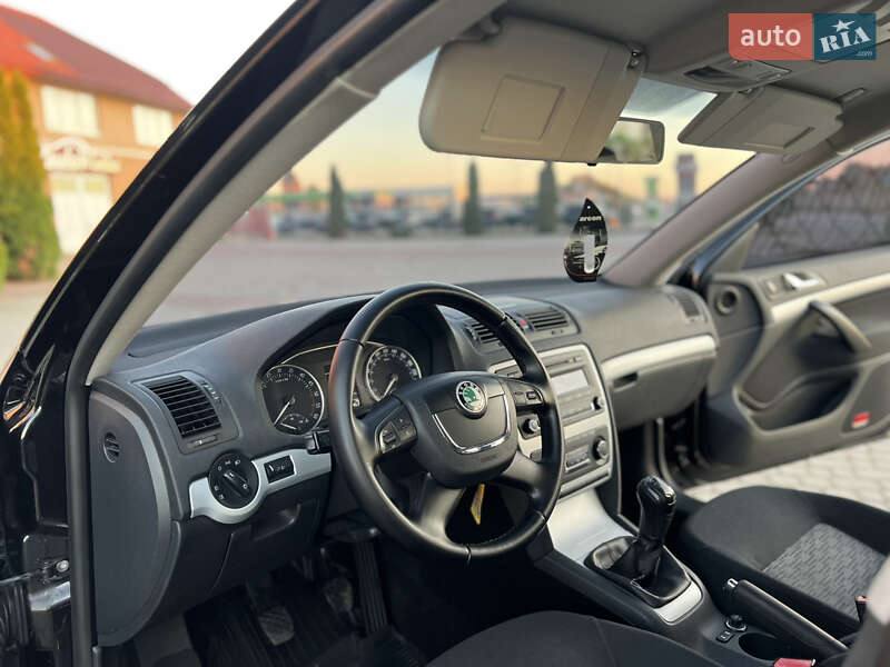 Универсал Skoda Octavia 2012 в Мукачево
