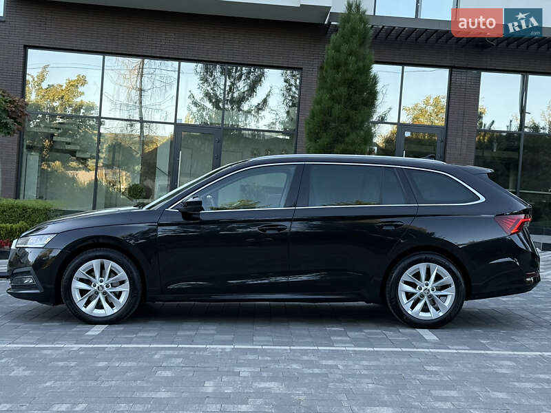 Универсал Skoda Octavia 2020 в Ужгороде