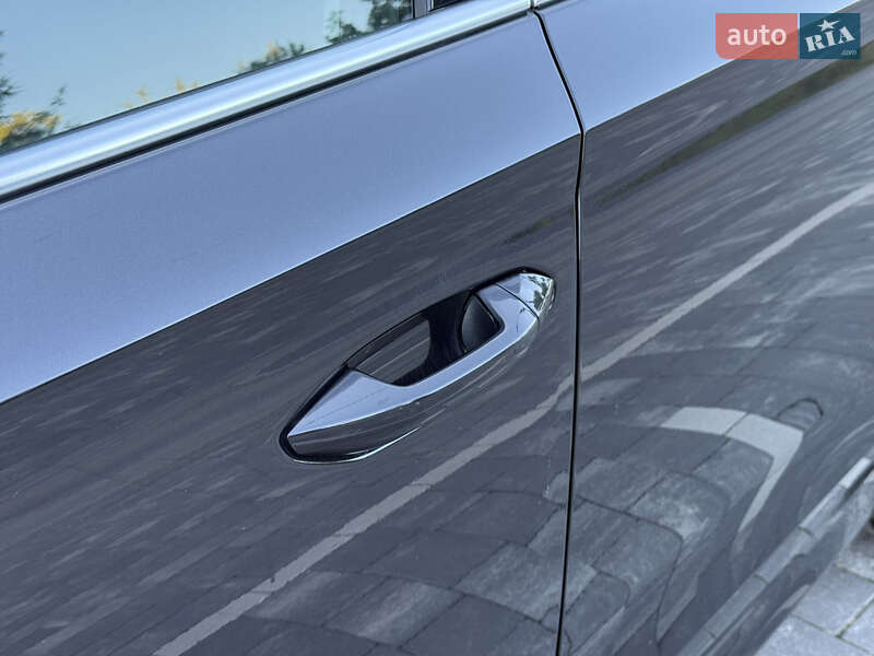 Универсал Skoda Octavia 2020 в Ужгороде