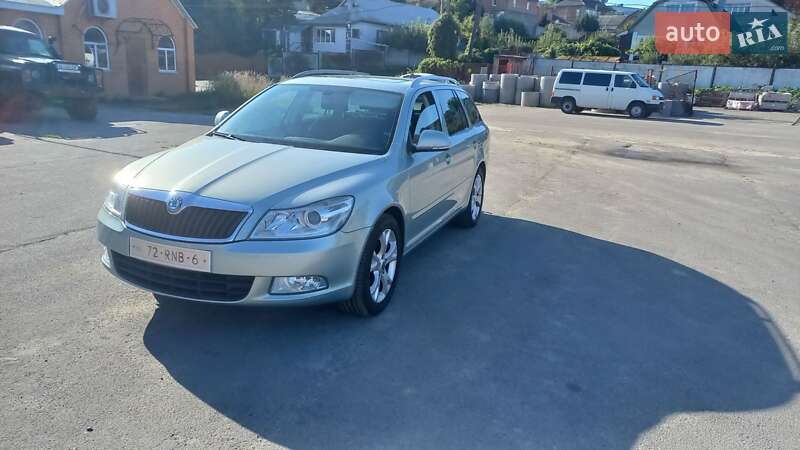 Универсал Skoda Octavia 2011 в 