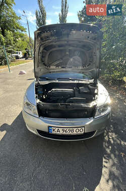 Ліфтбек Skoda Octavia 2011 в 