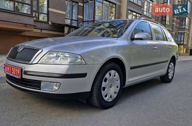 Универсал Skoda Octavia 2007 в Чернигове