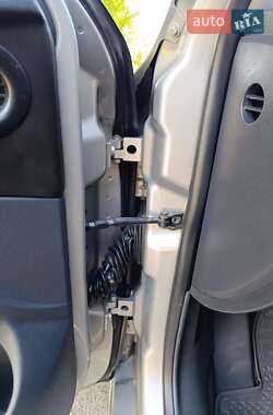 Ліфтбек Skoda Octavia 2010 в  фото 2 Ліфтбек Skoda Octavia 2010 в