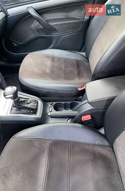 Лифтбек Skoda Octavia 2012 в 