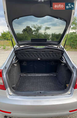 Лифтбек Skoda Octavia 2012 в 