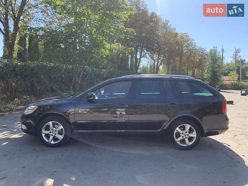 Универсал Skoda Octavia 2009 в Луцке