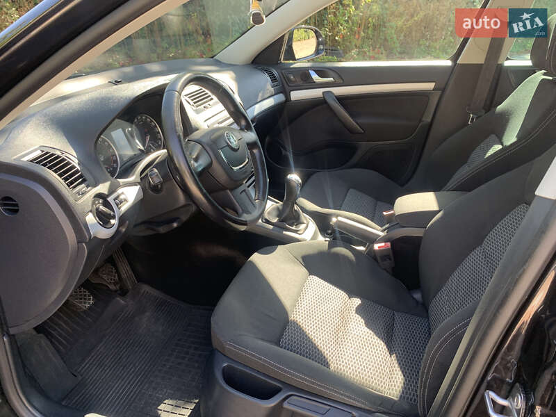 Универсал Skoda Octavia 2009 в Луцке