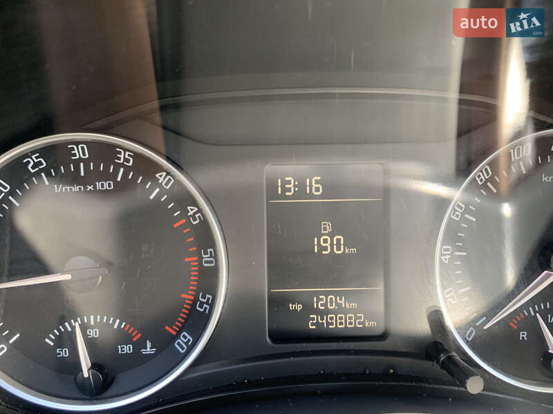 Универсал Skoda Octavia 2009 в Луцке