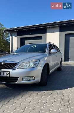 Универсал Skoda Octavia 2010 в 