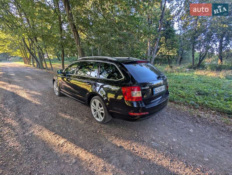 Универсал Skoda Octavia 2016 в Голобах