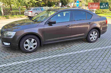 Универсал Skoda Octavia 2013 в Львове