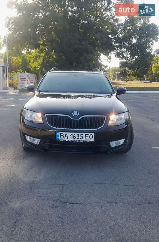 Универсал Skoda Octavia 2015 в Кропивницком