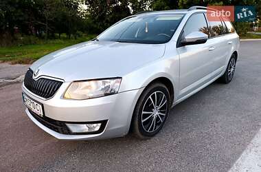Універсал Skoda Octavia 2015 в Глухові