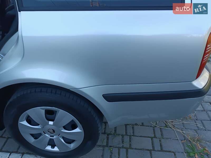 Универсал Skoda Octavia 2003 в Ивано-Франковске