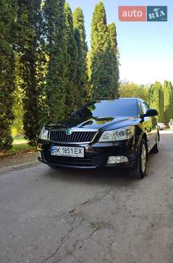 Лифтбек Skoda Octavia 2012 в 